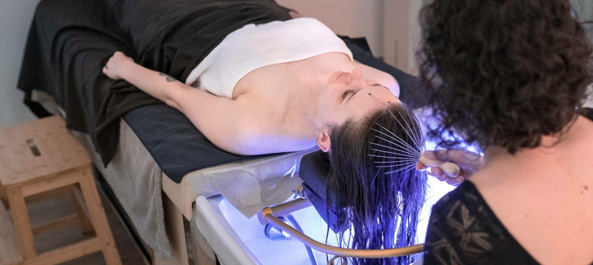 Massage cuir chevelu